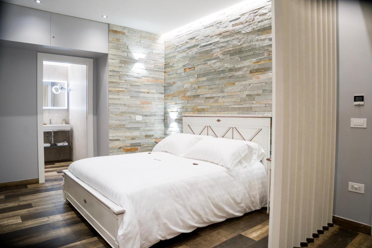 Oggi E Domani Apartment Napoli Ngoại thất bức ảnh